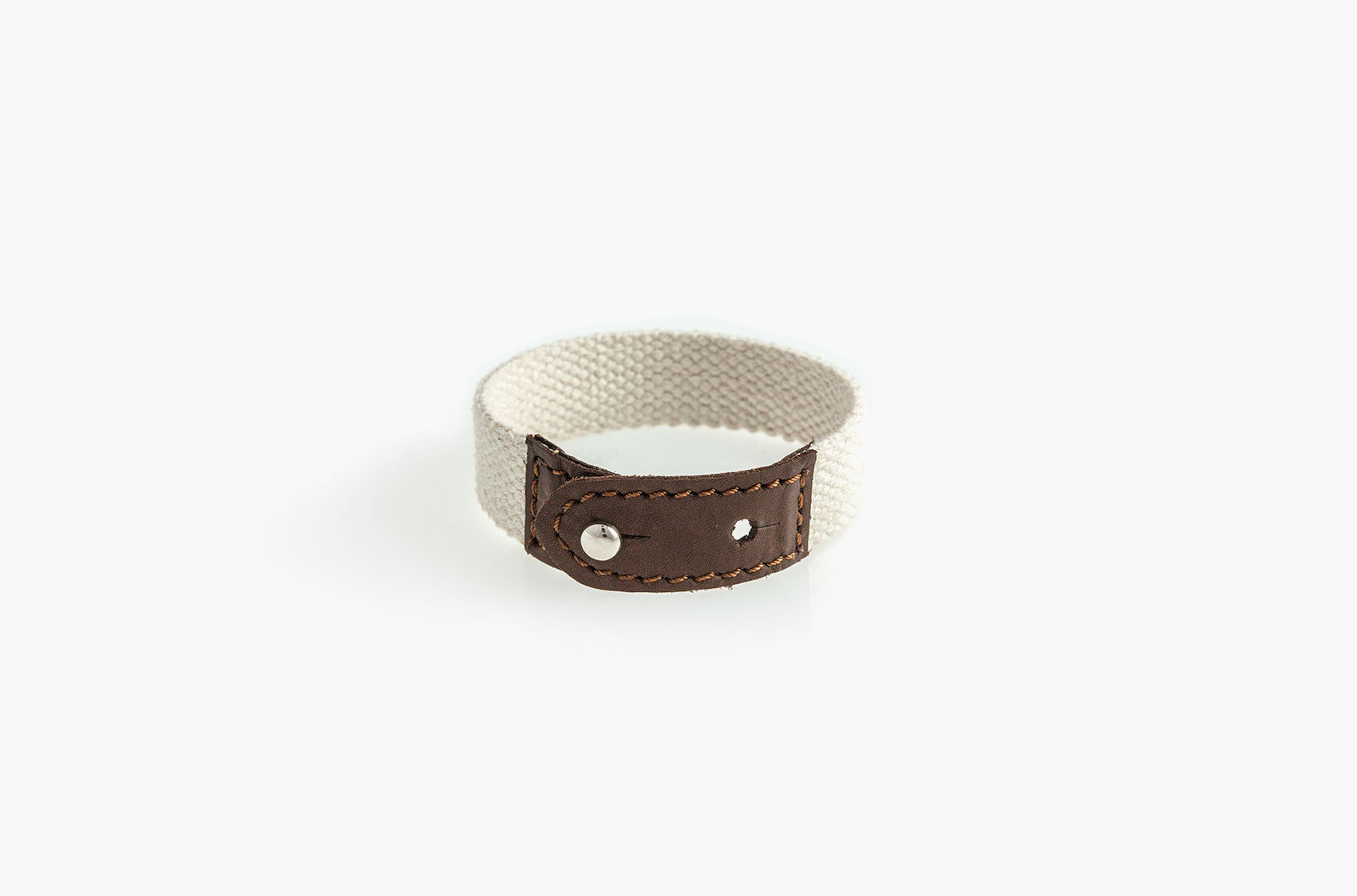 Leather and white cotton canvas stud bracelet